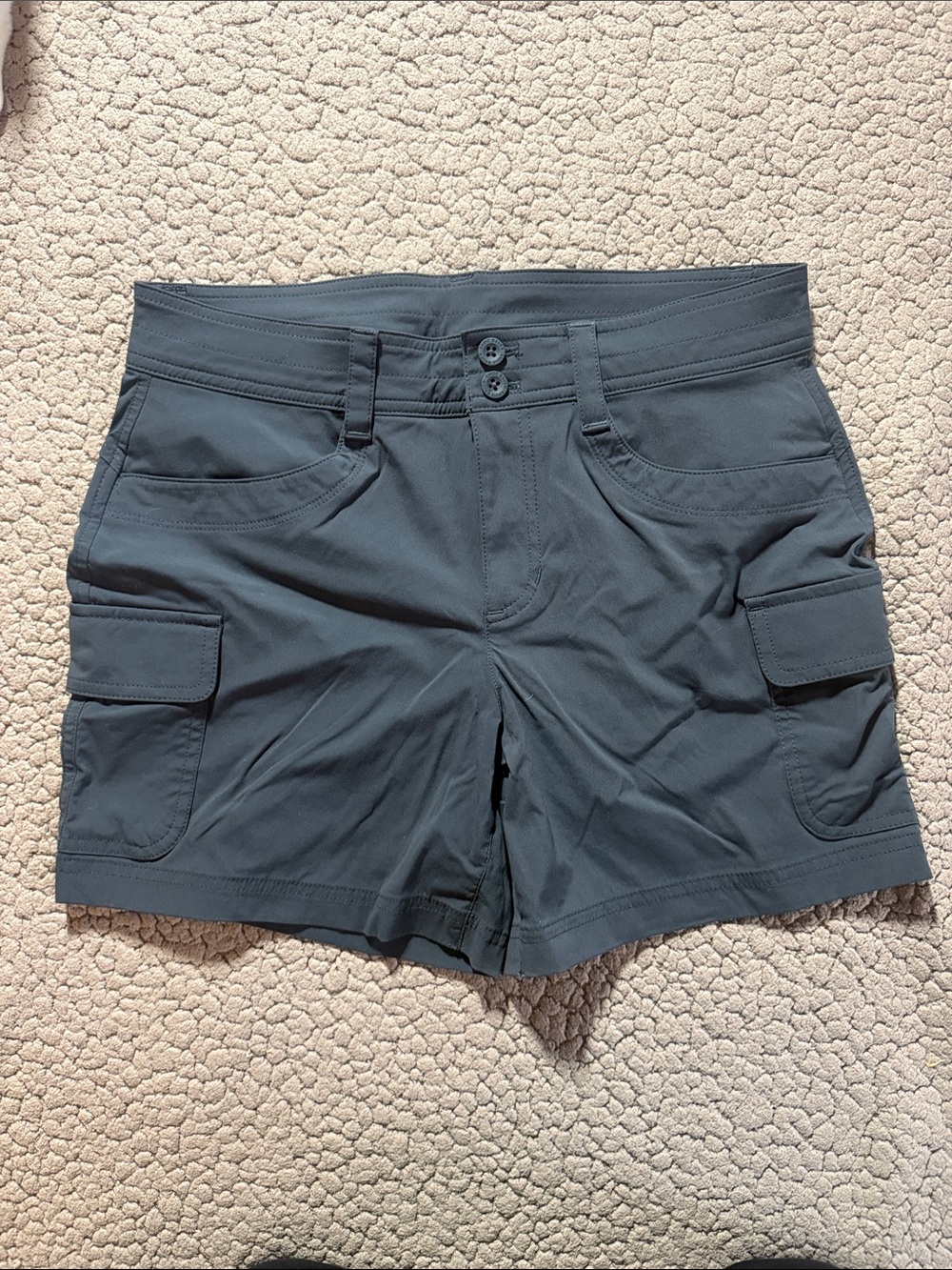 NWOT Eddie Bauer Slate Gray Cargo Athletic Shorts